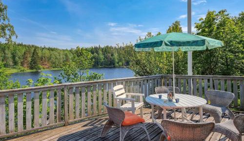 Three-Bedroom Vacation Home 