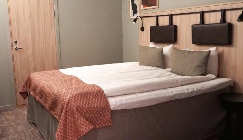 Compact Double Room (windowless)