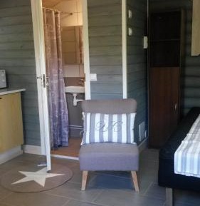 Economy Cottage