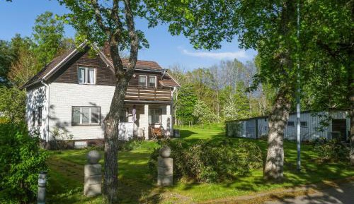 Three-Bedroom Vacation Home 