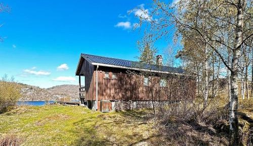 Two-Bedroom Holiday Home