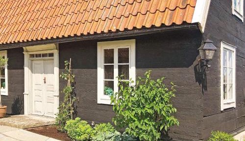 Two-Bedroom Holiday Home