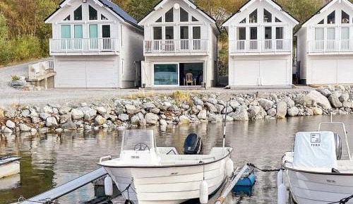 Four-Bedroom Vacation Home