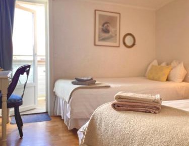 Small Twin Room