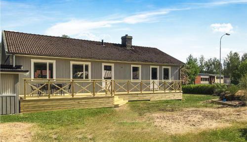 Three-Bedroom Vacation Home 
