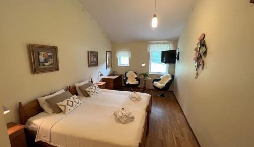 Double Room with Private Bathroom