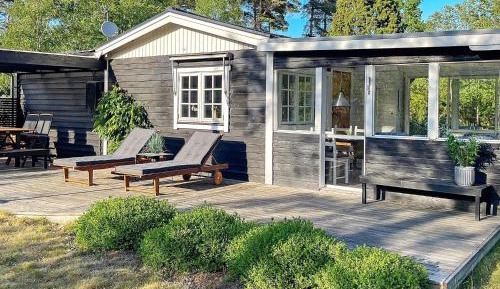 Two-Bedroom Holiday Home