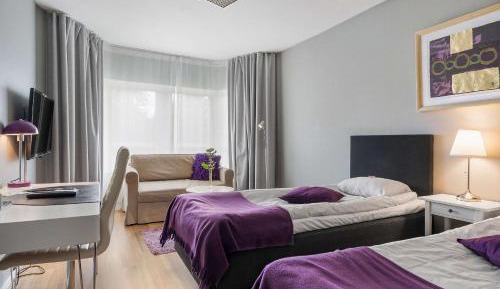 Family Twin Room