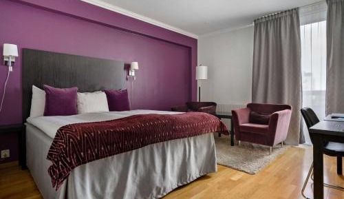 Deluxe Single Room