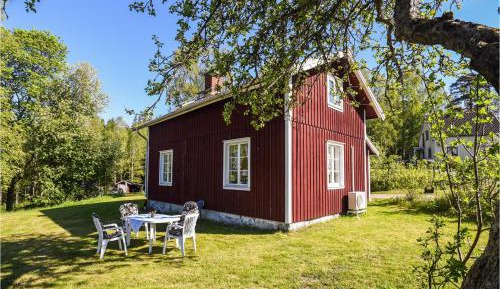 Two-Bedroom Holiday Home