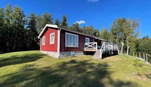 Three-Bedroom Vacation Home 