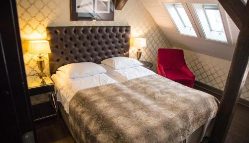 Petit standard room