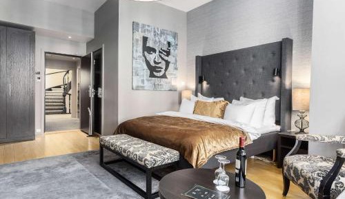 Superior King Room