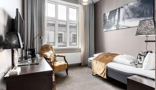 Standard Single Room