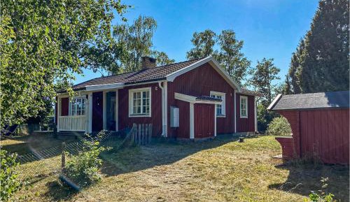 Three-Bedroom Vacation Home 