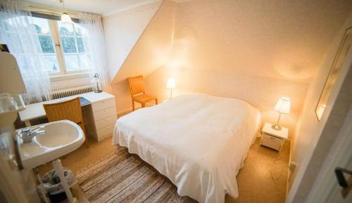 Double Room with Shared Bathroom - Main Building
