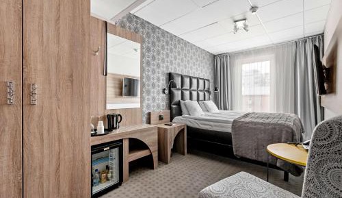 Economy Twin Room - Non-Smoking