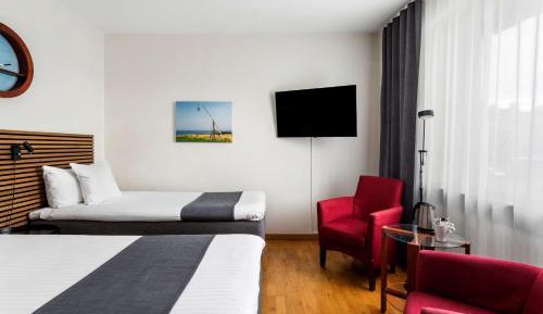 Twin Room - Non-Smoking