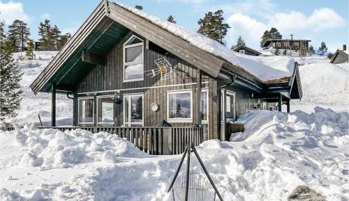 Three-Bedroom Vacation Home 