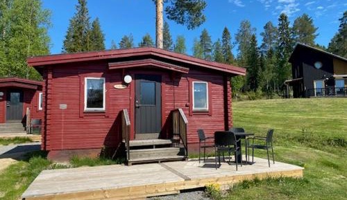 Cottage with Shared Bathroom