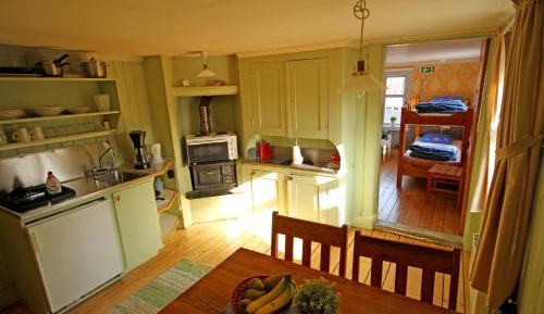 One-Bedroom Apartment (3 Adults)