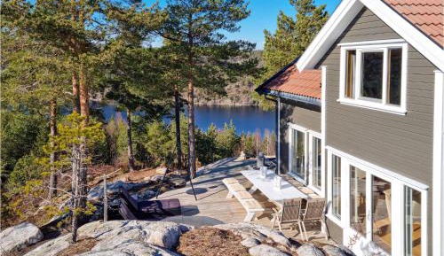 Four-Bedroom Vacation Home