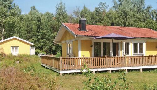 Three-Bedroom Vacation Home 