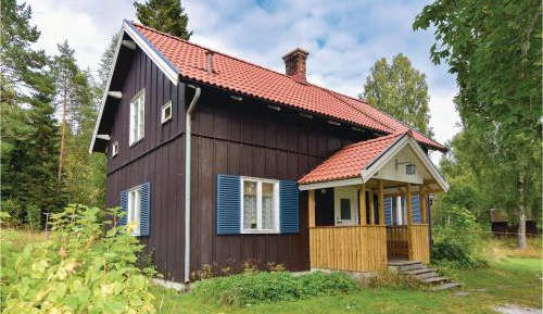 Three-Bedroom Vacation Home 