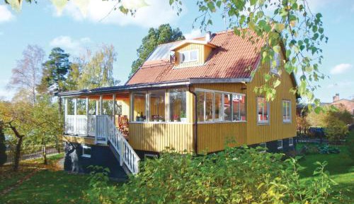 Three-Bedroom Vacation Home 
