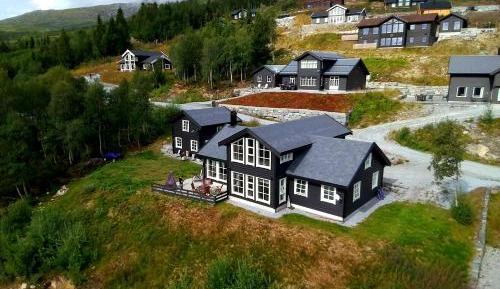 Seven-Bedroom House