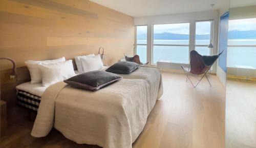 Double or Twin Room with View