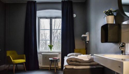 Economy Single Room