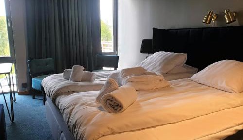 Superior King Room 
