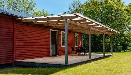 Cottage (7 Adults)