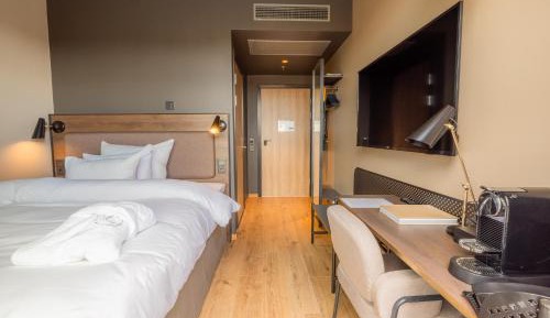 Single Room with Balcony