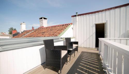 Three-Bedroom Apartment (4 Adults)
