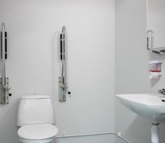 Standard Twin Room with Private Toilet