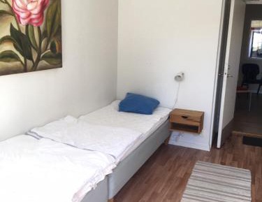 Standard Single Room with Shared Bathroom