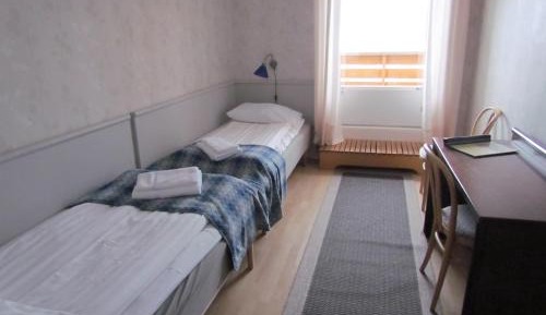 Small Twin Room