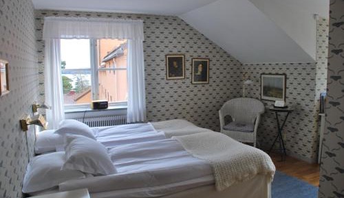Twin Room with Lake View