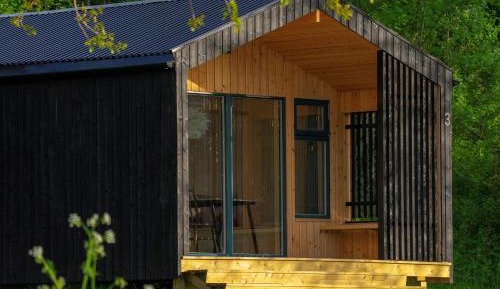 One-Bedroom Cottage