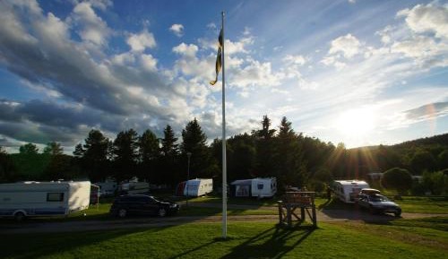 Empty lot - Standard Caravan Site incl. electricity (Bring your own caravan/camper)