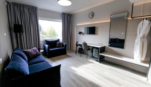 One-Bedroom Suite