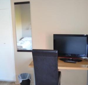 Budget Quadruple Room with Shared Toilet and Bathroom