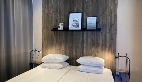 Deluxe Double Room with Bath