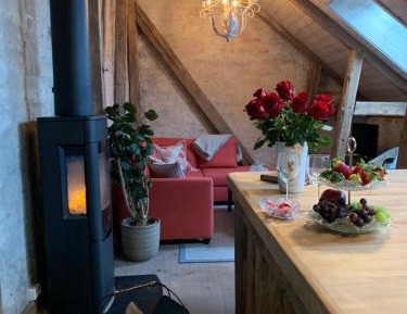 Two-Bedroom Suite in Detached building
