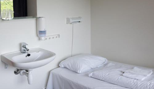 Single Room with Shared Bathroom