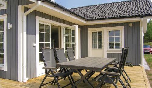 Three-Bedroom Vacation Home 