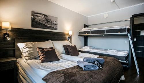 Quadruple Room (2 Adults + 2 Children)