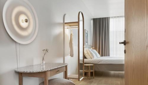 Standard King Room